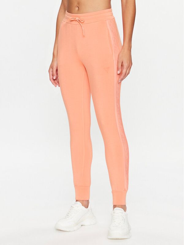 Guess Guess Spodnji del trenirke V2YB18 K7UW2 Koral Regular Fit