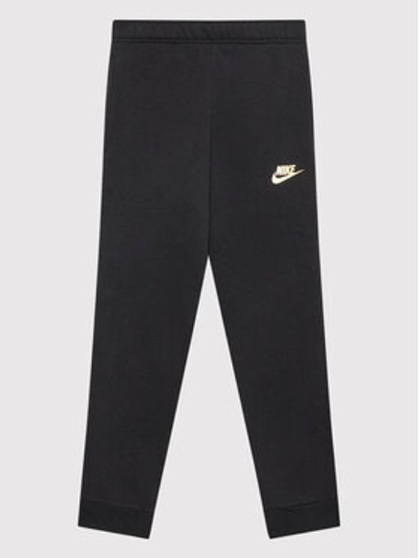 Nike Nike Spodnji del trenirke Sportswear DO2656 Črna Regular Fit