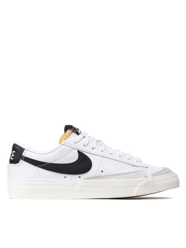 Nike Nike Superge Blazer Low '77 DC4769 102 Bela