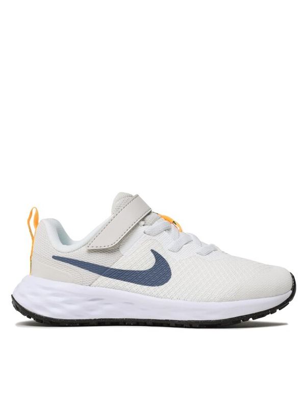 Nike Nike Tekaški čevlji Revolution 6 Nn (PSV) DD1095 100 Écru