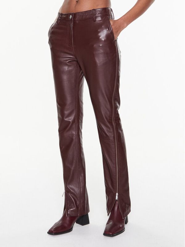 Remain Remain Usnjene hlače Leather Zipper RM2053 Bordo rdeča Straight Fit