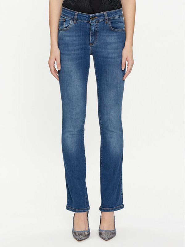 Rinascimento Rinascimento Jeans hlače CFC0117537003 Modra Flare Fit