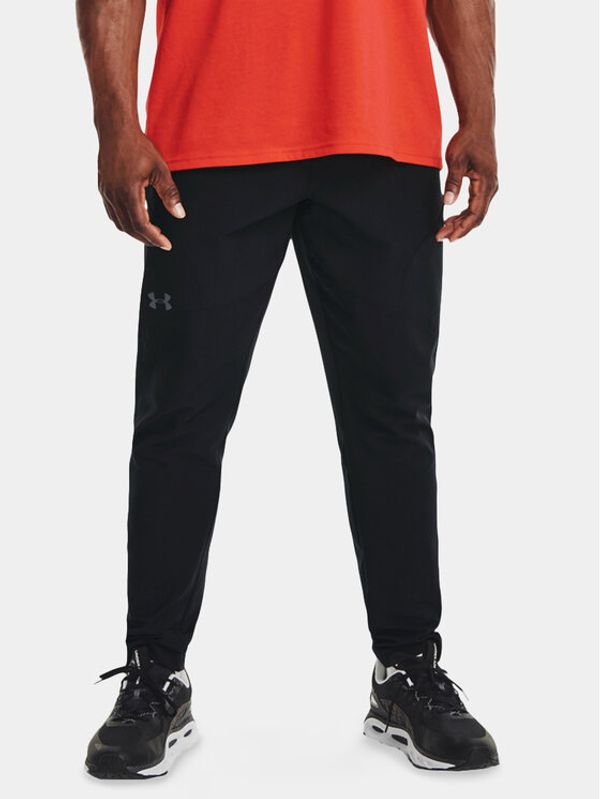 Under Armour Under Armour Spodnji del trenirke Ua Unstoppable Tapered Pants 1352028-001 Črna Fitted Fit