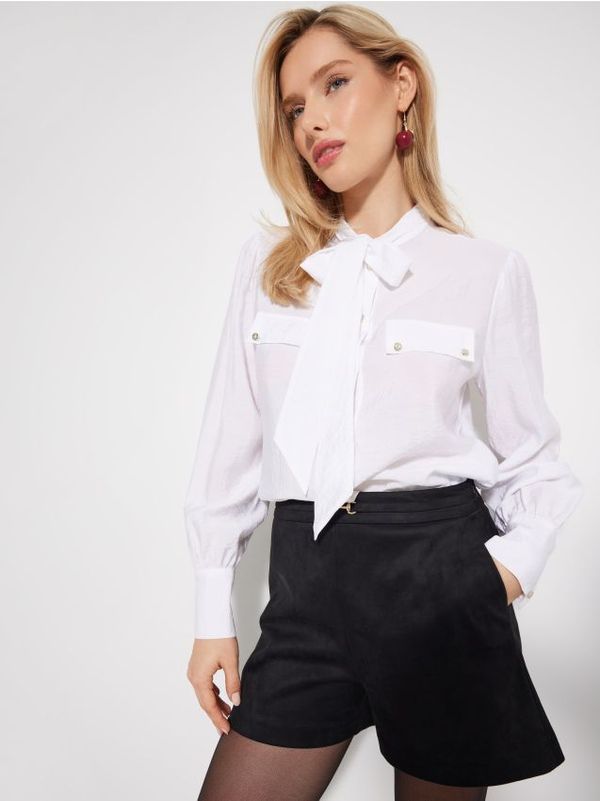 Mohito Mohito - Bluza z okrasnim vozlom - bela