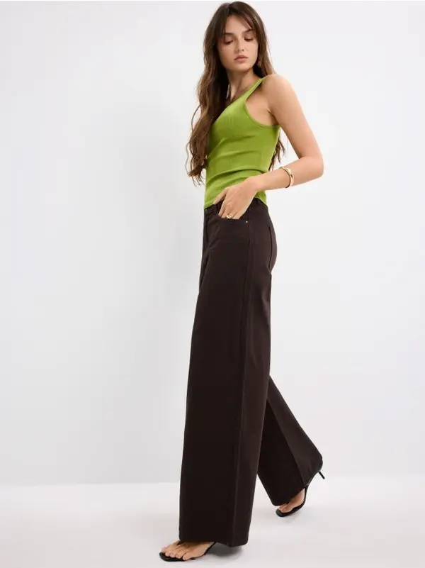 Mohito Mohito - Kavbojke wide leg - temno rjava