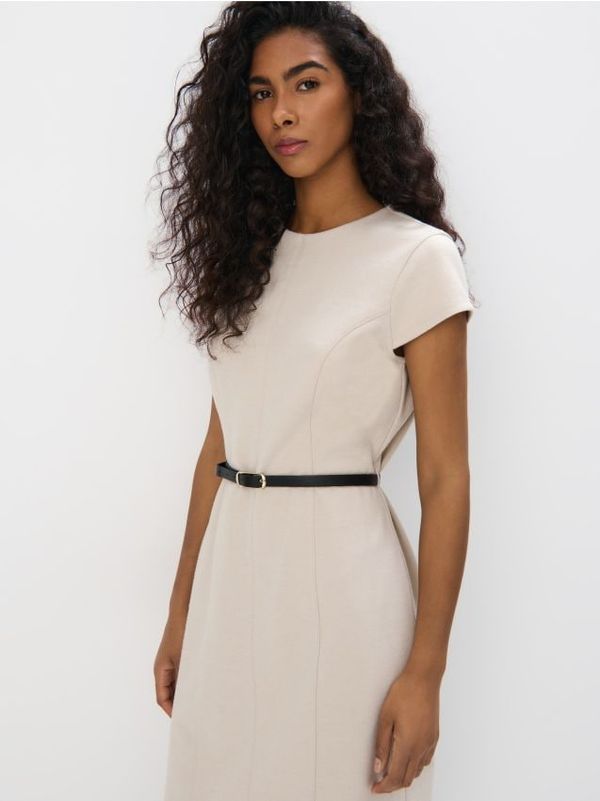 Mohito Mohito - Obleka mini s pasom - bež