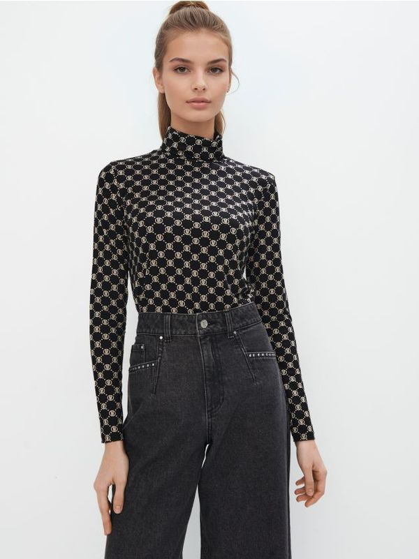 Mohito Mohito - Viskozna bogata bluza - črna