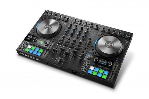 Native Instruments Native Instruments Traktor Kontrol S4 MK3 DJ kontroler