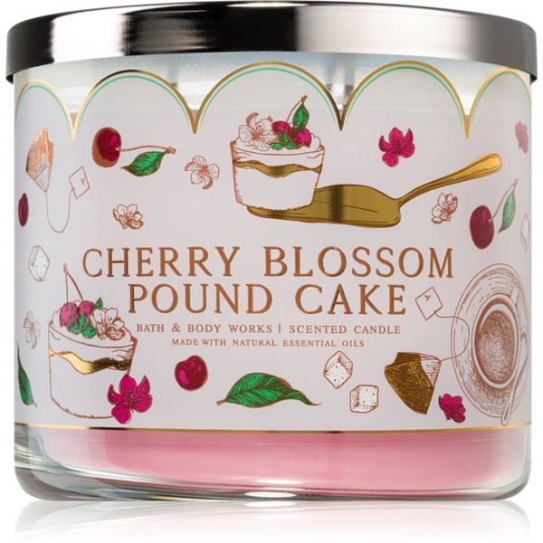 Bath & Body Works Bath & Body Works Cherry Blossom Pound Cake dišeča sveča 411 g