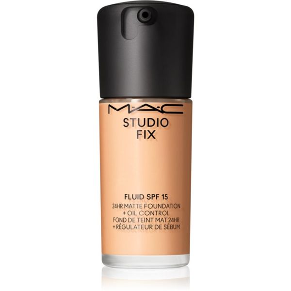 MAC Cosmetics MAC Cosmetics Studio Fix Fluid SPF 15 24HR Matte Foundation + Oil Control matirajoči tekoči puder SPF 15 odtenek NC18 30 ml