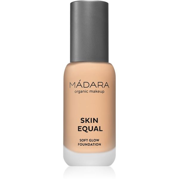 Mádara MÁDARA Skin Equal posvetlitveni tekoči puder za naraven videz SPF 15 odtenek #40 Sand 30 ml