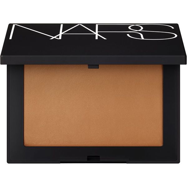 Nars NARS Light Reflecting SETTING POWDER - PRESSED fiksacijski puder odtenek MACAO 10 g