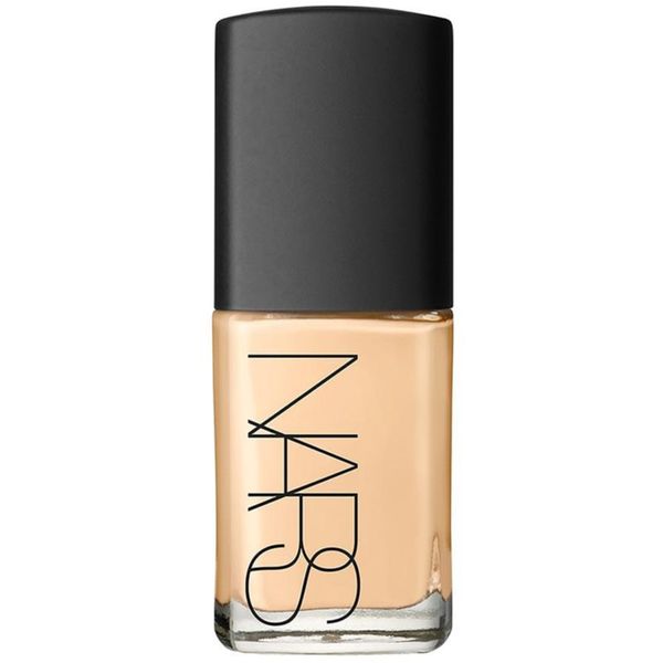 Nars NARS Sheer Glow Foundation vlažilni tekoči puder odtenek SALZBURG 30 ml