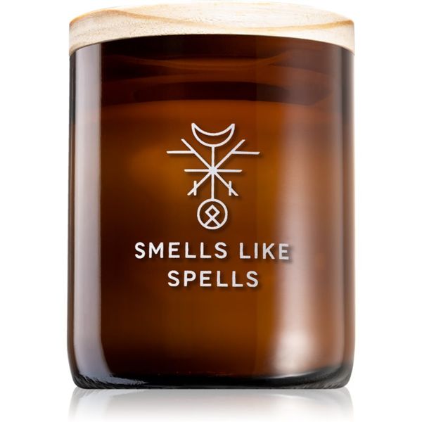 Smells Like Spells Smells Like Spells Norse Magic Frigga dišeča sveča z lesenim stenjem (home/partnership) 200 g