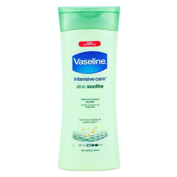 Vaseline Vaseline Aloe Soothe vlažilni losjon za telo z aloe vero 400 ml