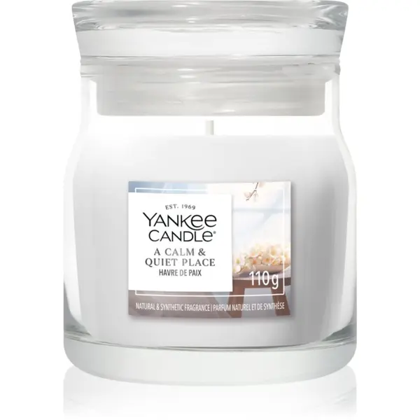 Yankee Candle Yankee Candle A Calm & Quiet Place dišeča sveča Signature 110 g
