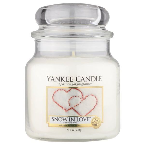 Yankee Candle Yankee Candle Snow in Love dišeča sveča Classic srednja 411 g