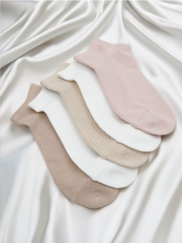 Sinsay Sinsay - Komplet 5 parov nogavic - bež