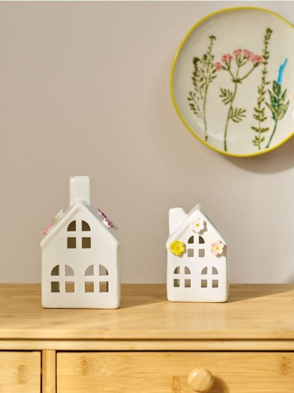 Sinsay Sinsay - Sveča v obliki hiše - bela