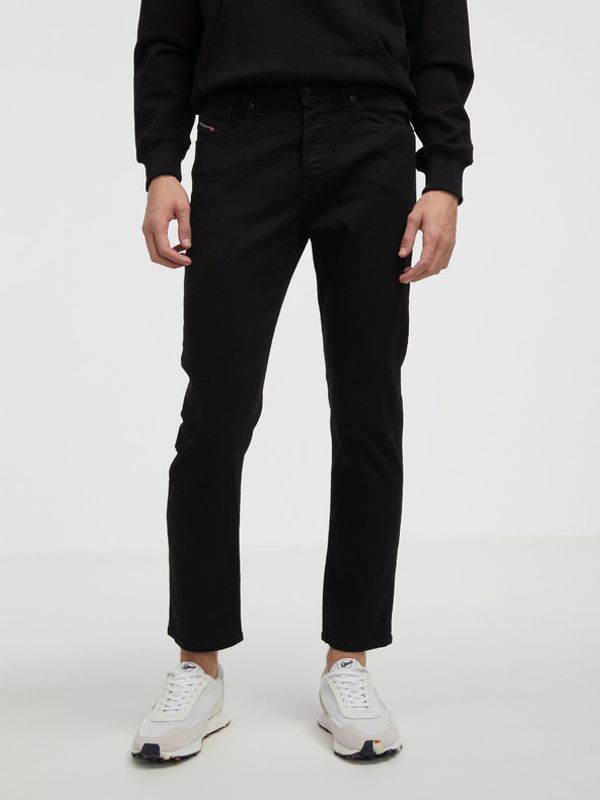 Diesel Diesel Fining Kavbojke Črna