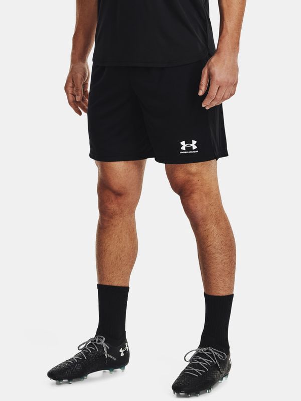 Under Armour Under Armour Challenger Core Kratke hlače Črna